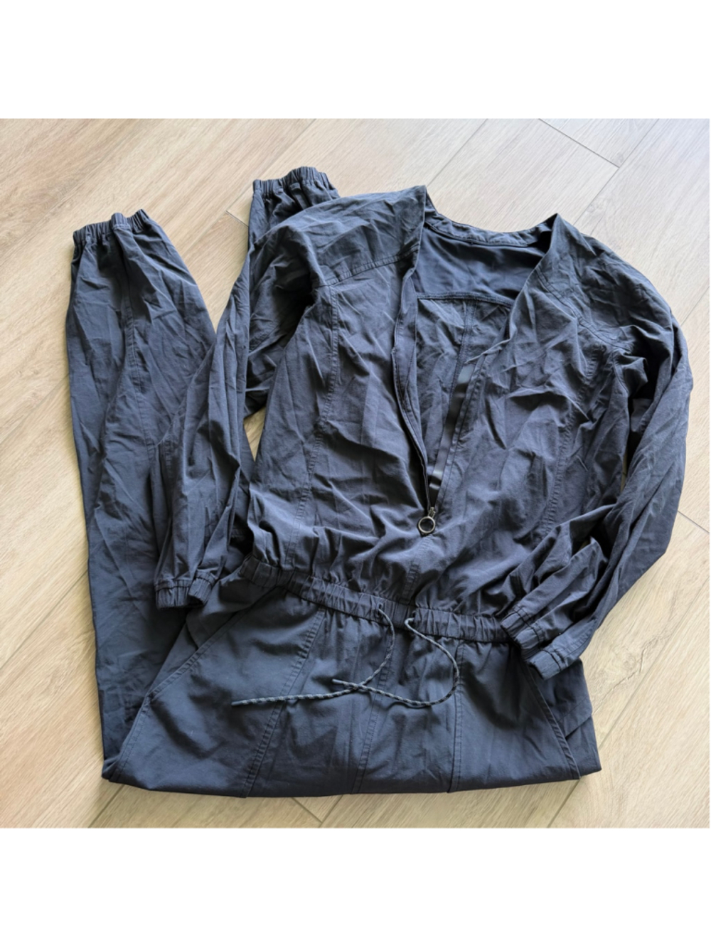Lululemon Dynamic Days Jumpsuit Black sz 4